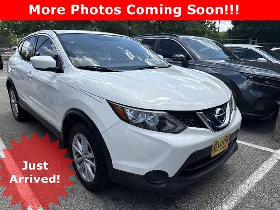 NISSAN ROGUE SPORT 2017 JN1BJ1CP4HW012328 image